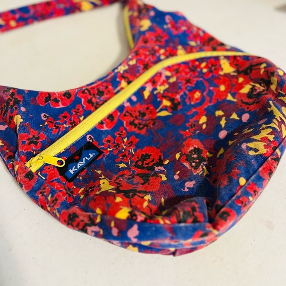 Kavu crossbody - Picture 2 of 7